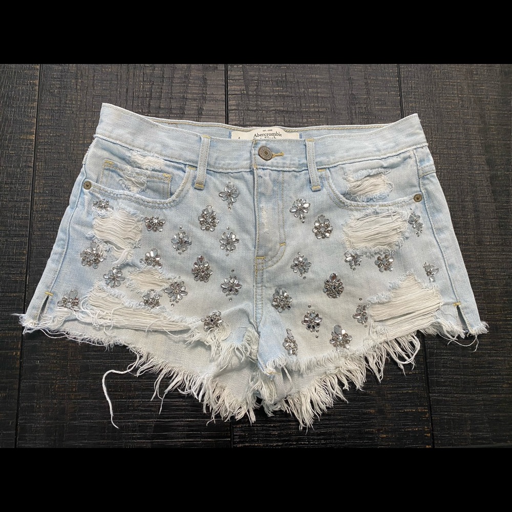 Abercrombie and Fitch women’s size 4 jean shorts